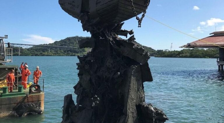 美国将帮助巴拿马清除远太平洋的沉船