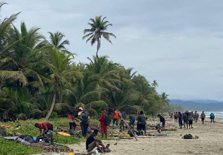 假冒警员向边境难民下手 可怜旅行费用全被抢