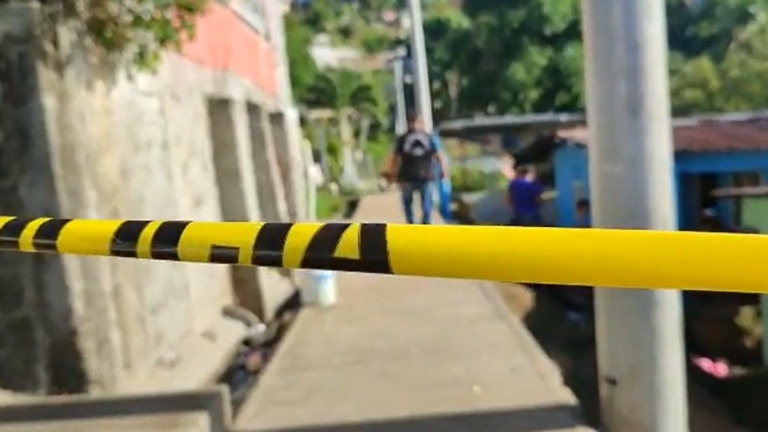 El Valle de Urracá秘密聚会导致2死8伤