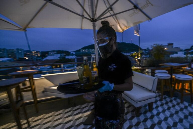 78%的巴拿马就业人员经历过倦怠综合症