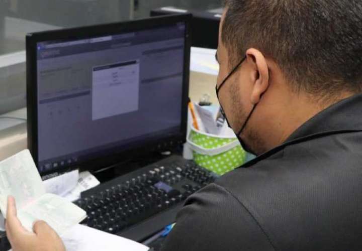 巴拿马移民部授权家政工作签证的申请