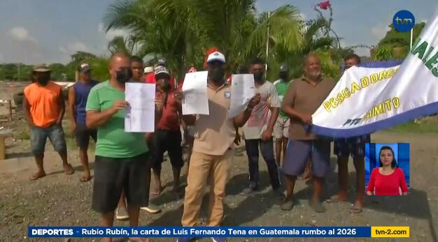 Puerto Caimito 渔民抗议燃料上涨