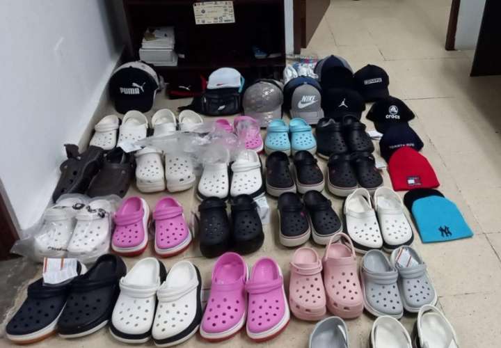 5名小贩在Santa Ana区销售假冒产品被关押