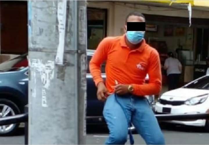 电信公司职员殴打残疾妇女的事件遭到公众谴责
