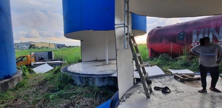 科隆医院建筑工地被三匪徒盗窃金属结构 
