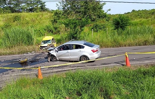 Chorrera市两起涉出租车的交通事故造成8人死亡 