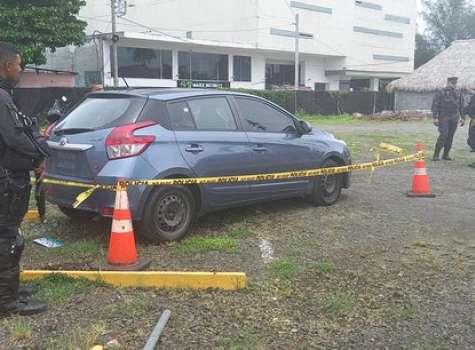 巴拿马第二间珠宝店遭抢劫：此次匪徒假扮为顾客 