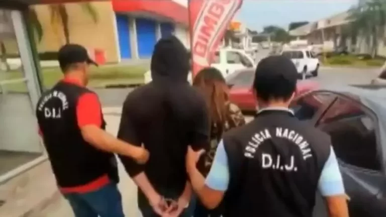 当局在托库门逮捕一名涉嫌假冒牙医