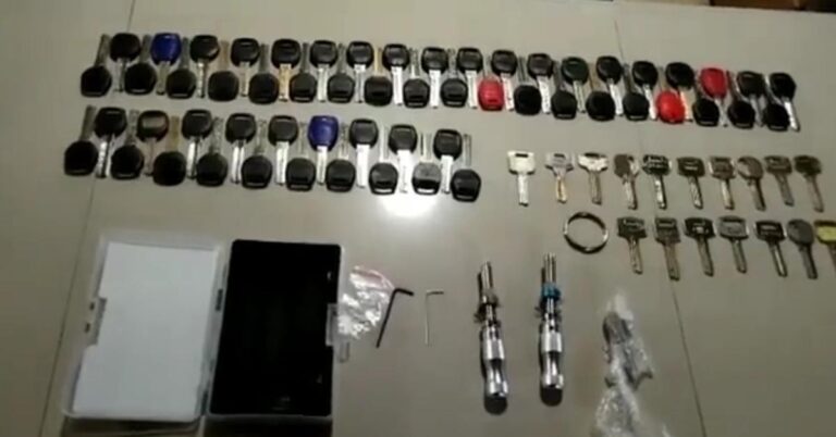 找回涉嫌用于盗窃公寓的70多把安全钥匙