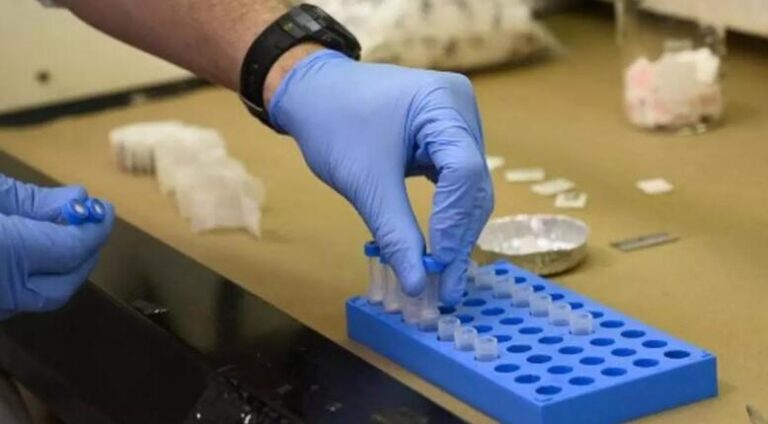 药剂师要求制定指南 警告不当使用芬太尼的危险