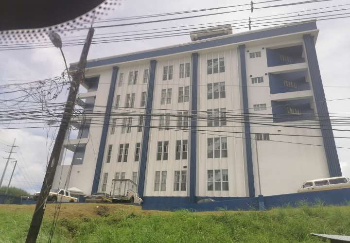 涉嫌科隆伙食铺抢劫案的男子被临时监禁