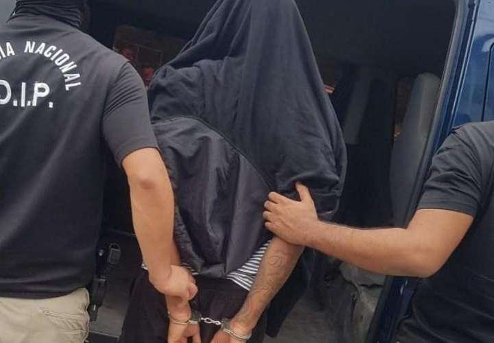 科隆检察处一高级官员被逮捕并免职