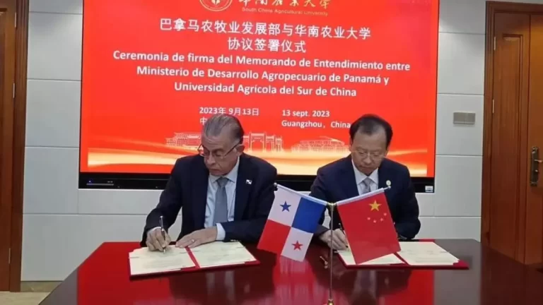 中国和巴拿马签署农业合作谅解备忘录.
