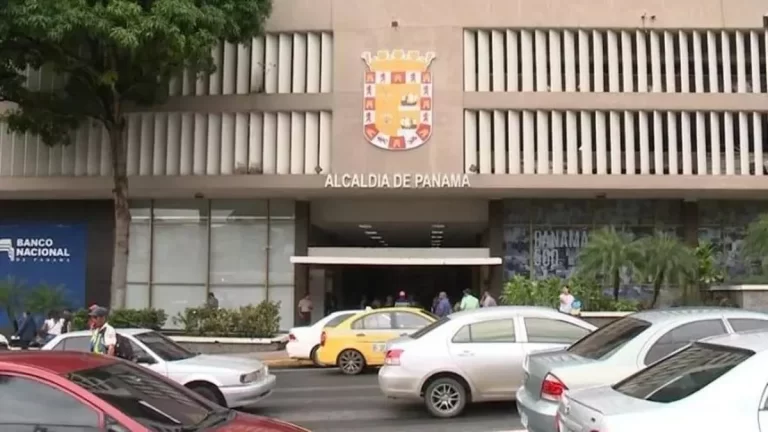 巴拿马市政府宣布为纳税人提供免税期.