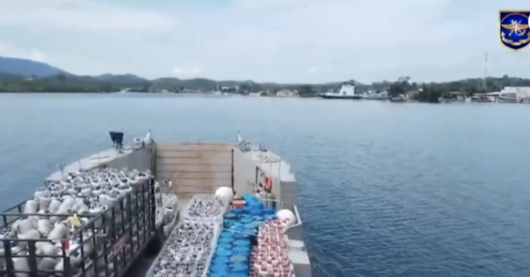 牛口省和奇省通过海运获得基本生活物资供应.
