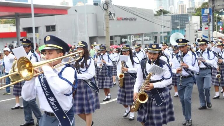 本周日学生音乐乐队游行路线公布.