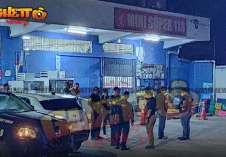 巴国警员在Pacora一超市被抢走配备武器.