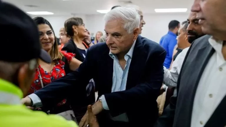选举法院取消Ricardo Martinelli的总统候选人资格