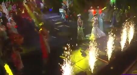 巴拿马城狂欢节隆重开幕 四位女王加冕.