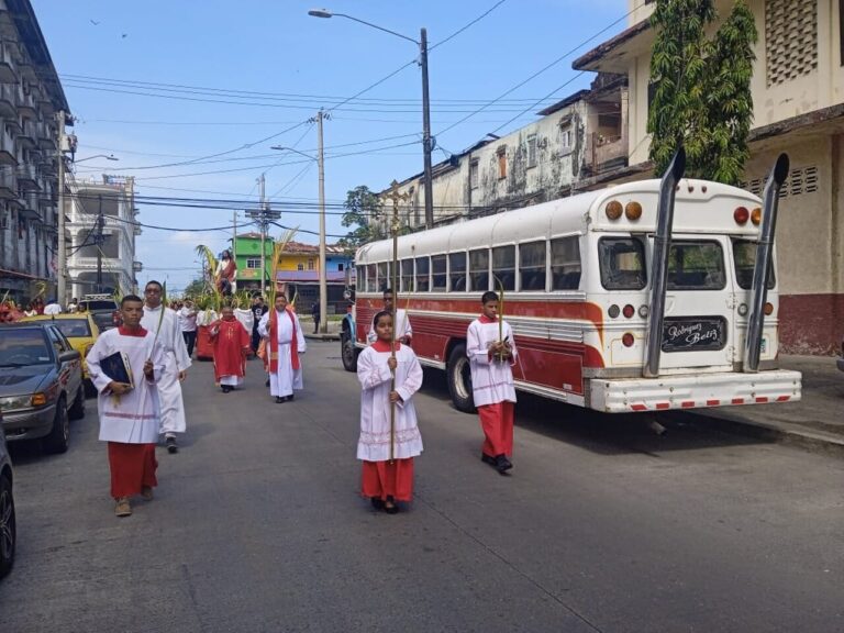 科隆市民积极筹备圣周庆祝活动
