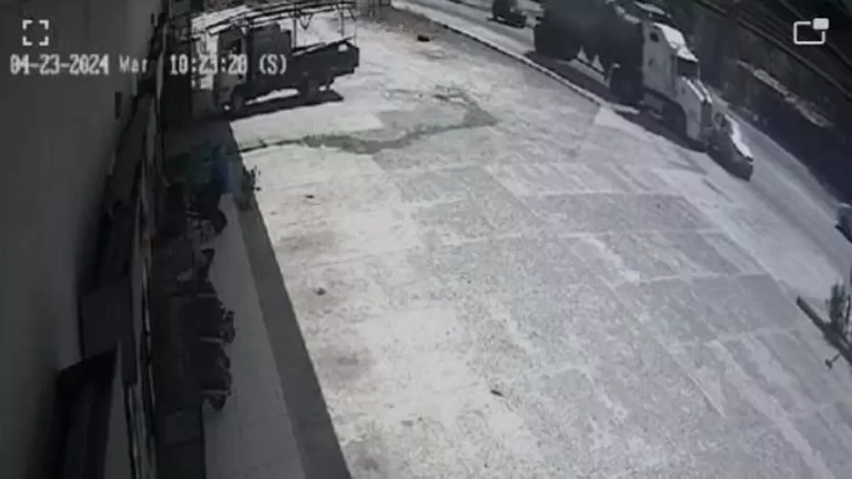 在San Carlos发生的交通事故被视频完整记录
