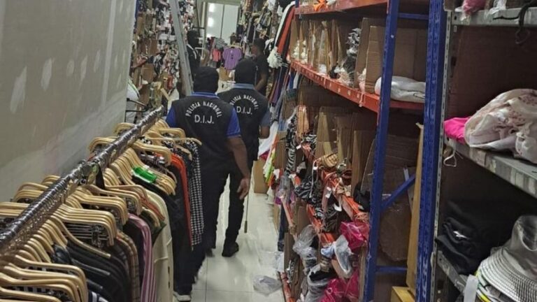 国家警察在Santiago成功查扣假冒品牌商品