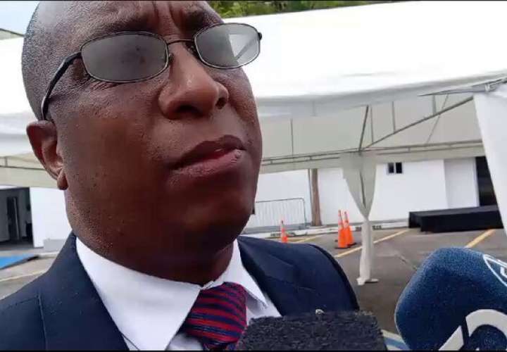 国家检察长Caraballo对检察官解职引发的批评深感沮丧