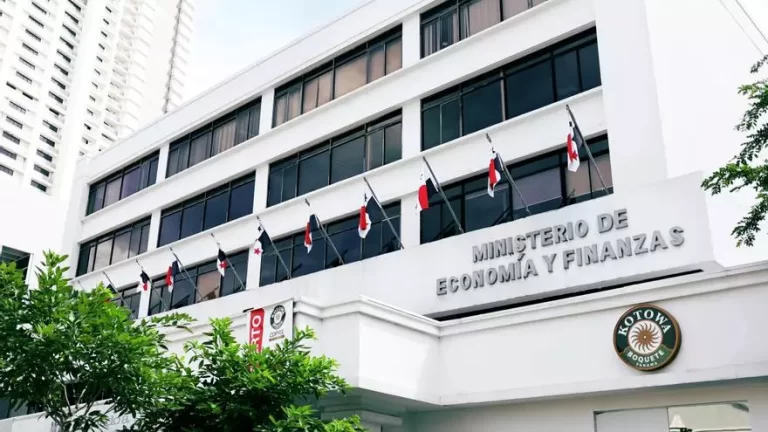 MEF警示社交网络上假冒Chapman部长的欺诈账户