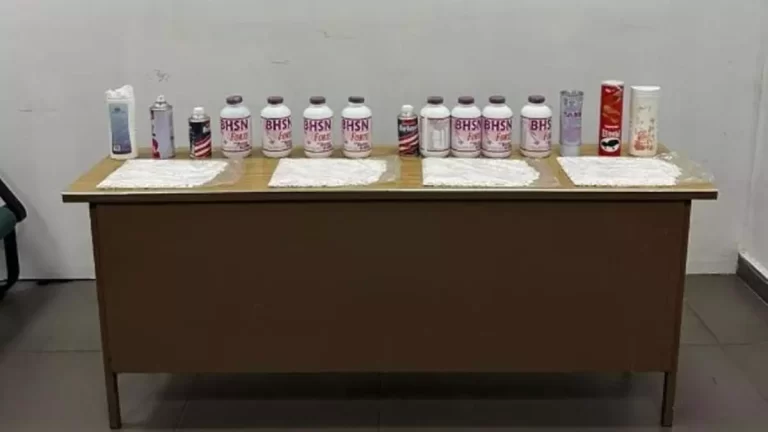 两美国人因在防晒霜和喷雾中藏毒在Tocumen机场被捕