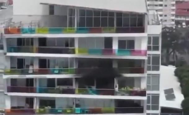 Balboa大道一建筑发生火灾致一人受伤