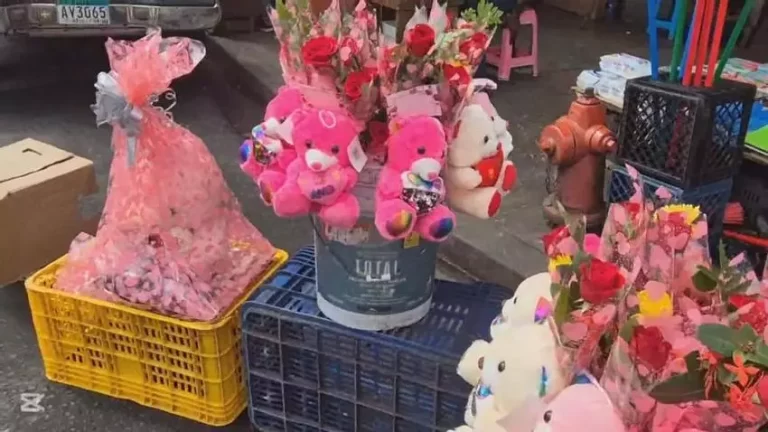 情人节生意：科隆摊贩报告销售不佳