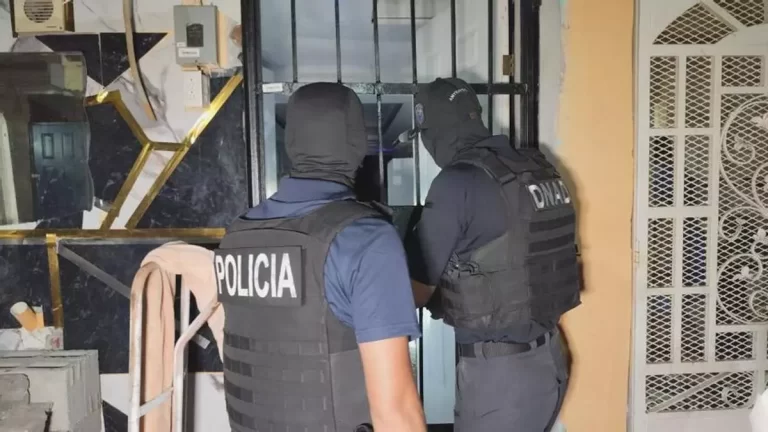 Río Abajo 拆除贩毒网络：’Hipoxia’ 行动中10人被捕