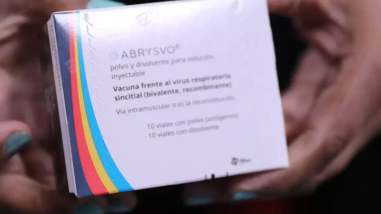 巴拿马成为首个为孕妇和老年人接种呼吸道合胞病毒疫苗的国家