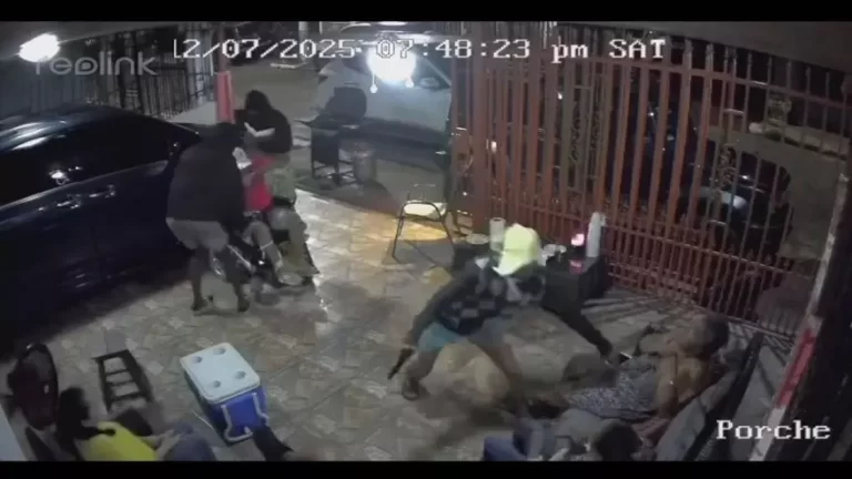 Chiriquí与Panamá接连发生蒙面持枪抢劫案 全过程被监控拍下引发社会恐慌