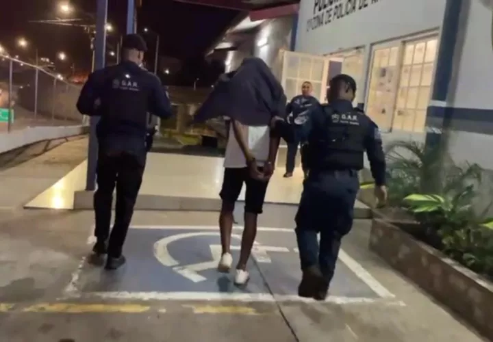 警方成功阻止Arraiján持枪抢劫 1名嫌犯落网