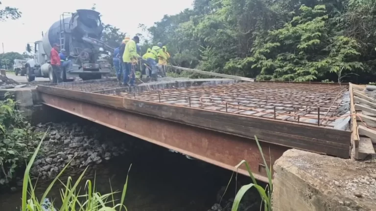 Chiriquí 公共工程部：San Cristóbal 溪桥将于本周三开放通行