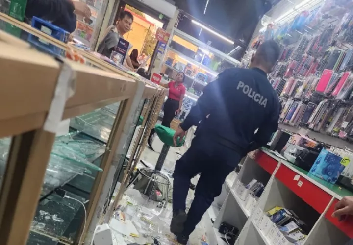 Vista Alegre 商场持枪抢劫未遂　警方迅速出击逮捕四人