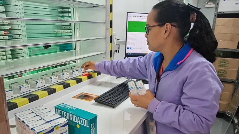 Penonomé综合诊所启用机器人药房 大幅提升用药服务效率