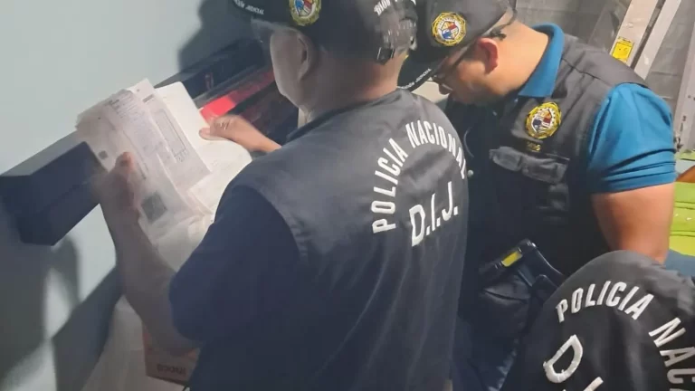 巴拿马警方捣毁网络诈骗团伙 涉及洗钱与金融犯罪