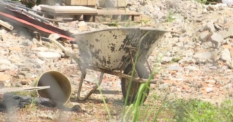巴拿马市区非法倾倒废弃物泛滥 洪水与污染风险上升