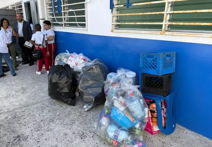 巴拿马教育部推动环保教育 科隆学生积极参与回收项目