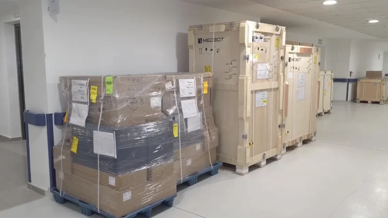 巴拿马引进新型机器人手术设备以推动远程手术发展