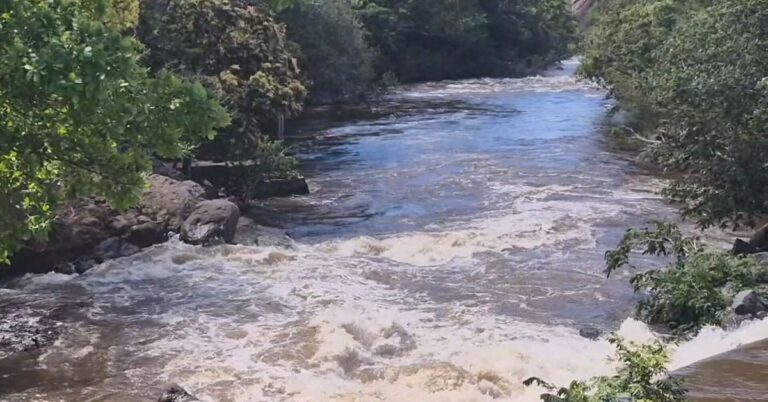 Chiriquí三座净水厂因河水上涨浑浊停产