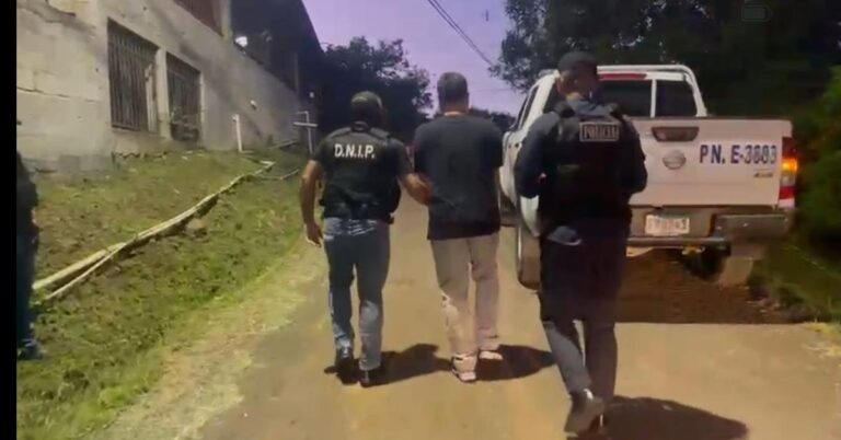 巴拿马反腐检察院逮捕El Coco社区委员会前代表及两名前出纳