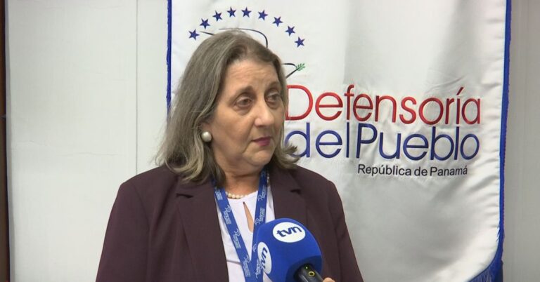 人民权利保护署署长亲赴Idaan递交全国饮用水和排污投诉 涉Panamá Norte及三省